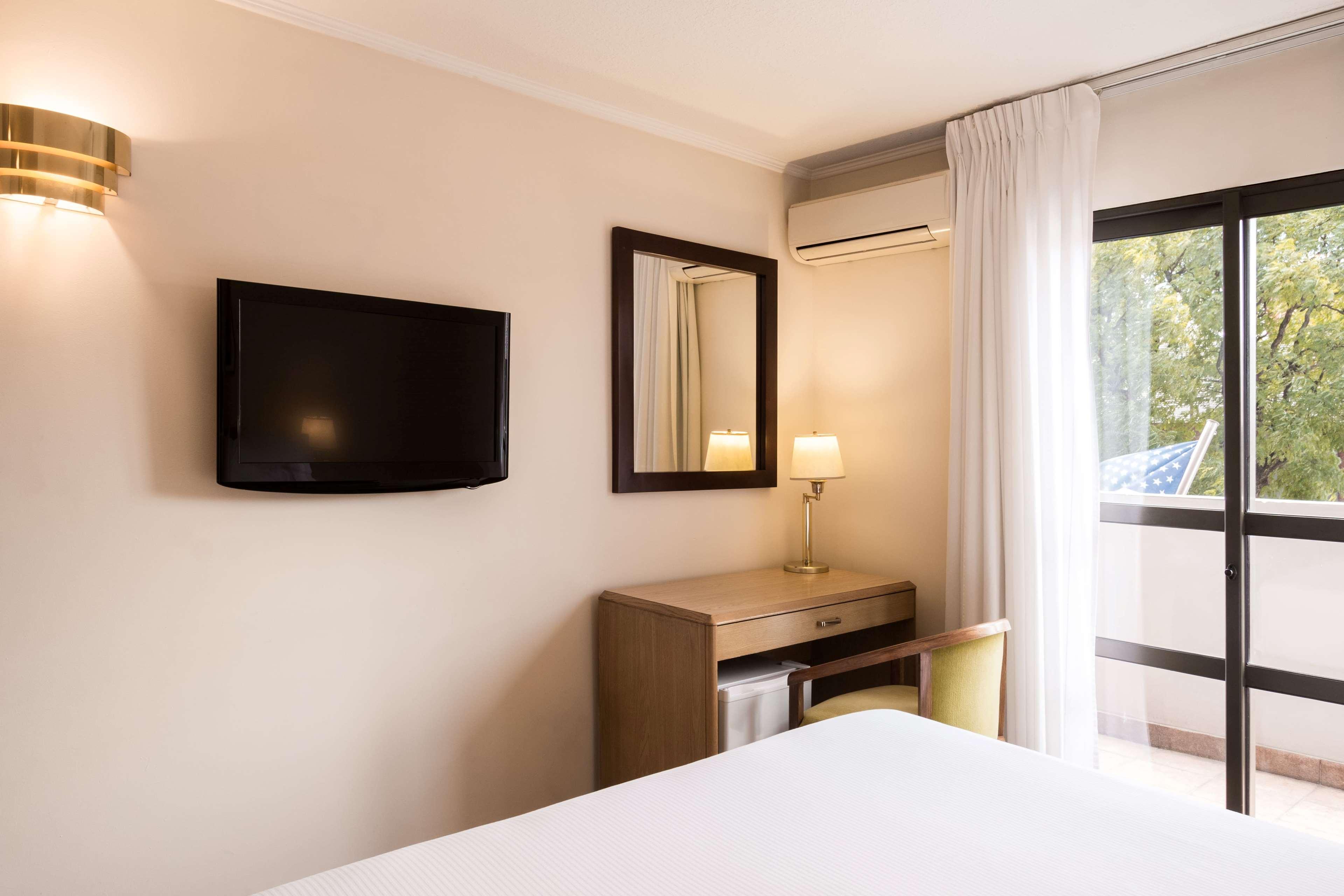 Alfa Suites - Montevideo Exterior photo